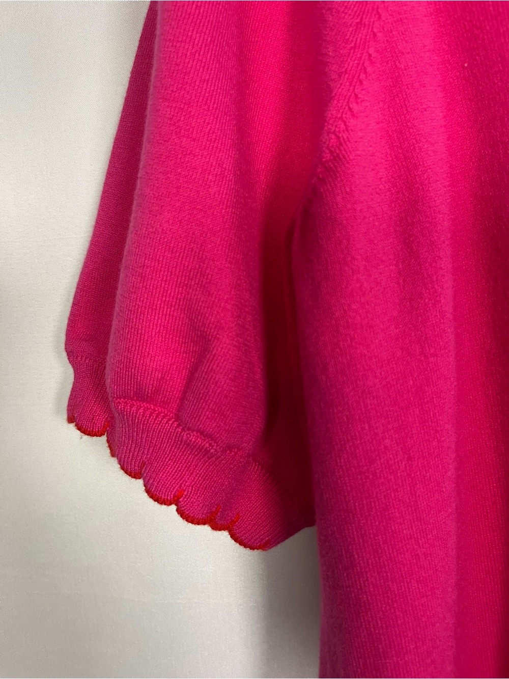 Boden pru scallop hem trim Henley tshirt pink puff sleeves EUC SZ M - Picture 7 of 9
